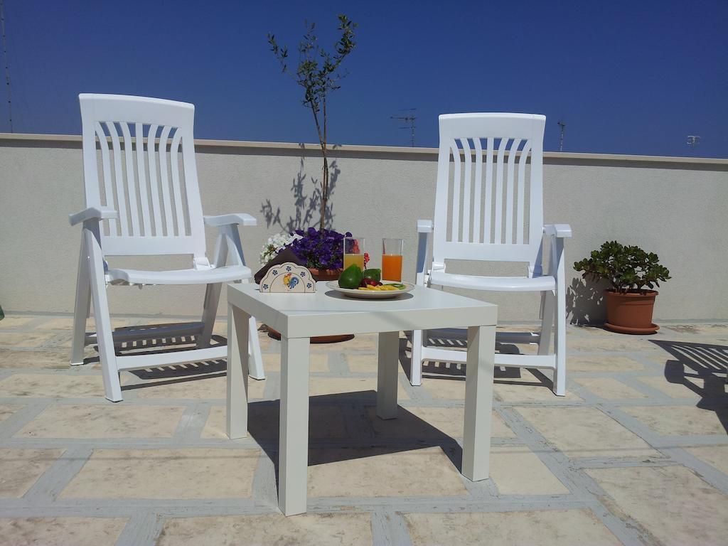 Bed and Breakfast Dimora Delle Rondini Полиньяно-а-Маре Экстерьер фото