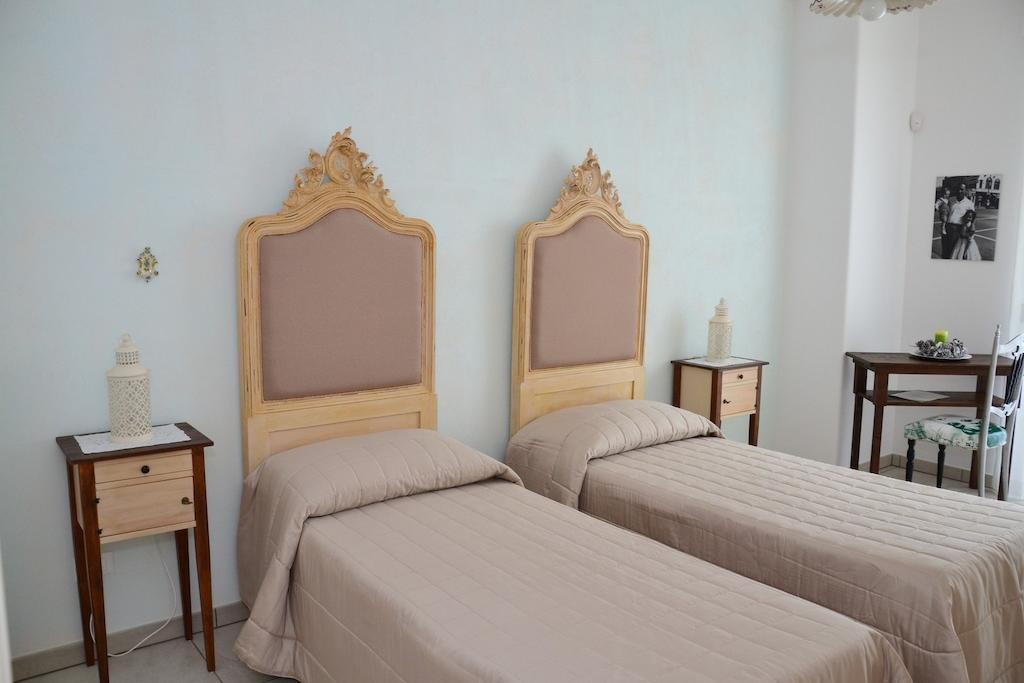 Bed and Breakfast Dimora Delle Rondini Полиньяно-а-Маре Номер фото
